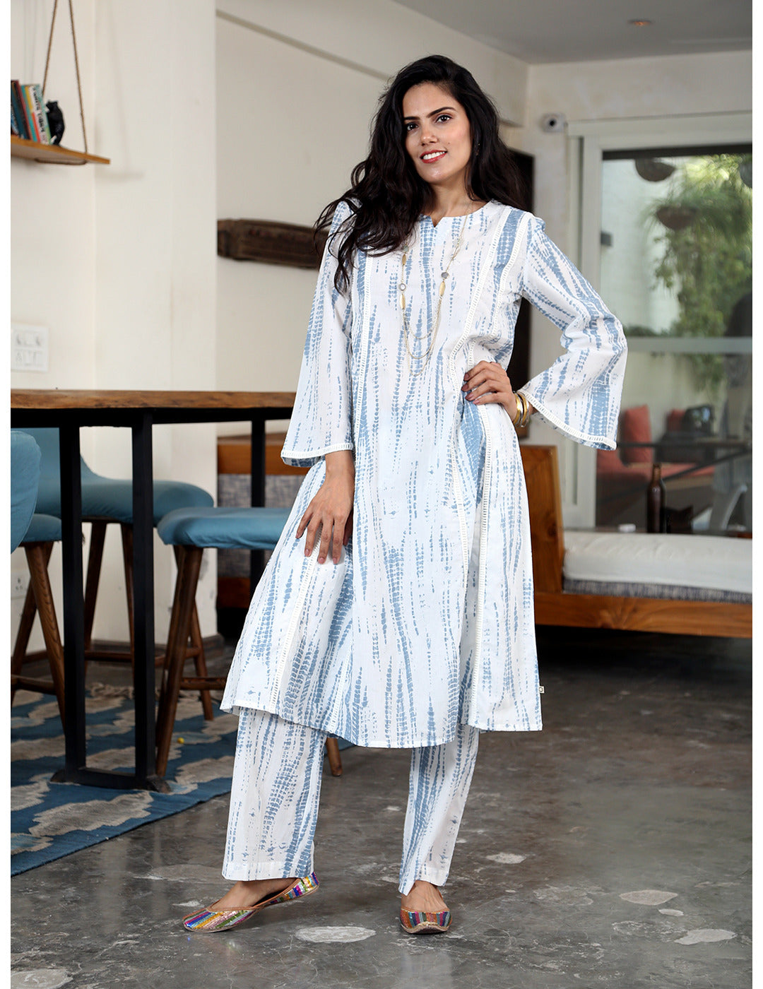 蓝色 Shibori 印花 Kali Kurta 套装