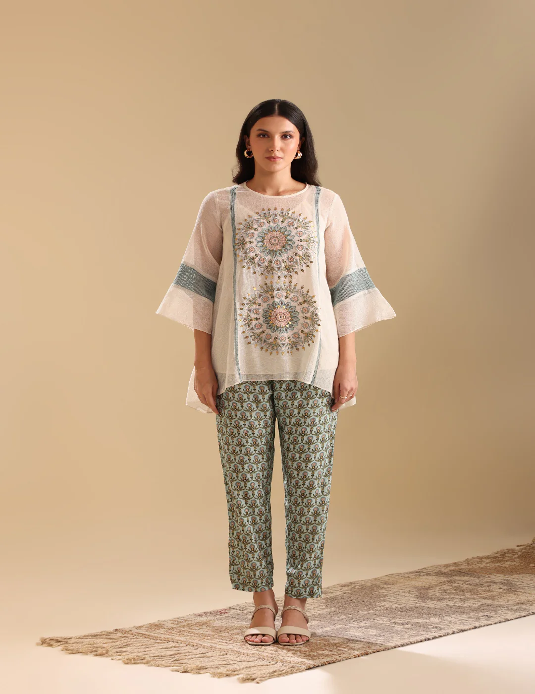 Eraya applique Asymmetric Co-ord Set