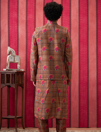 Adah Embroidered Bundi With Kurta Set