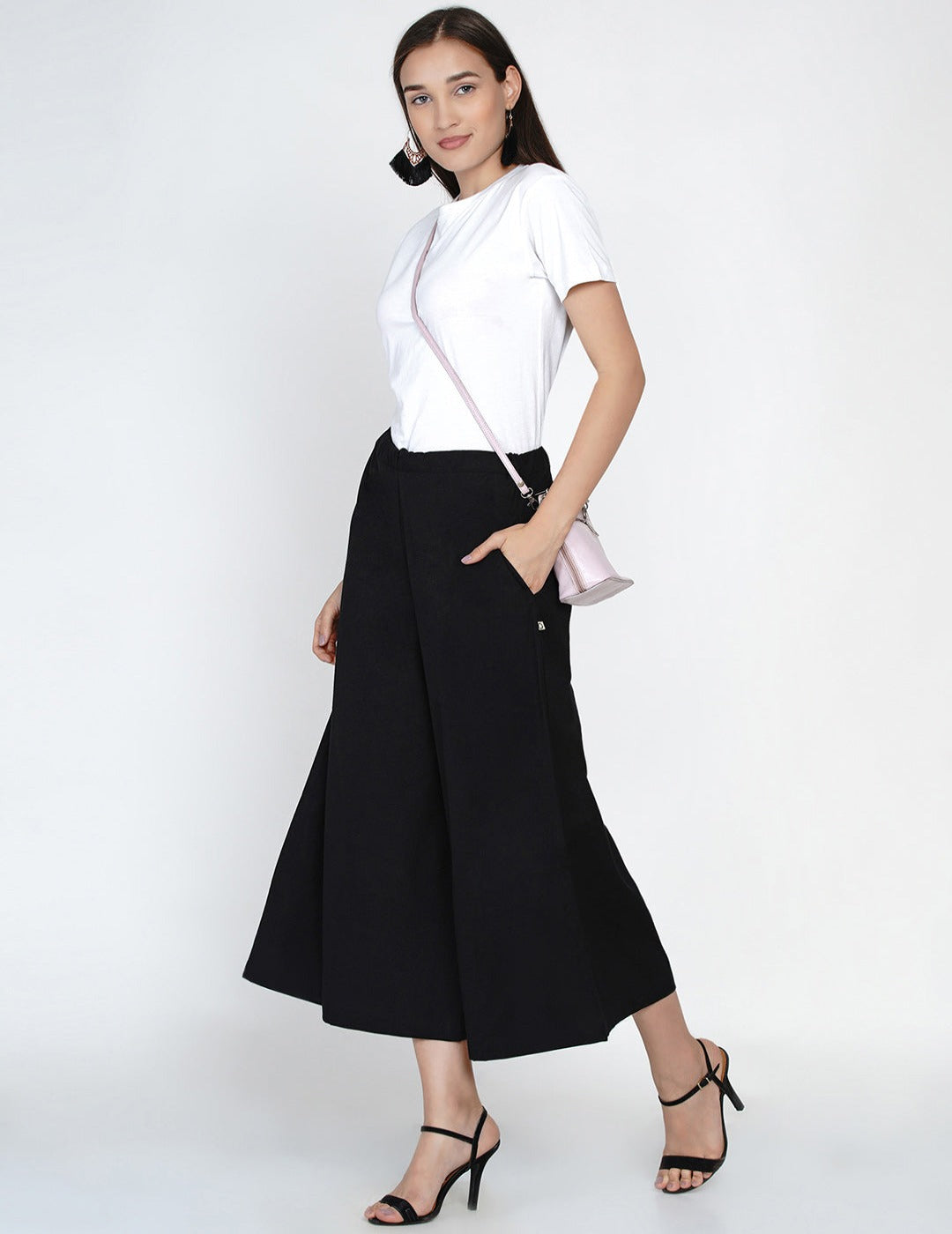 Black cotton flex culotte pant