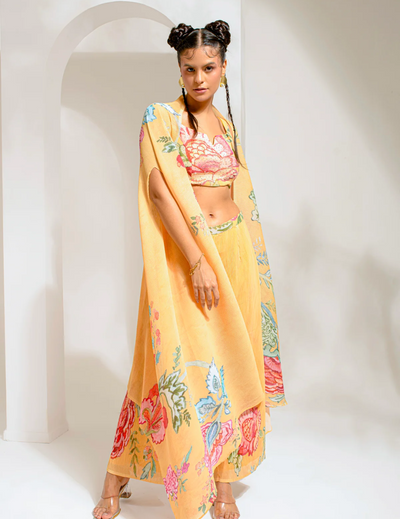 Chrome Yellow Cape Set