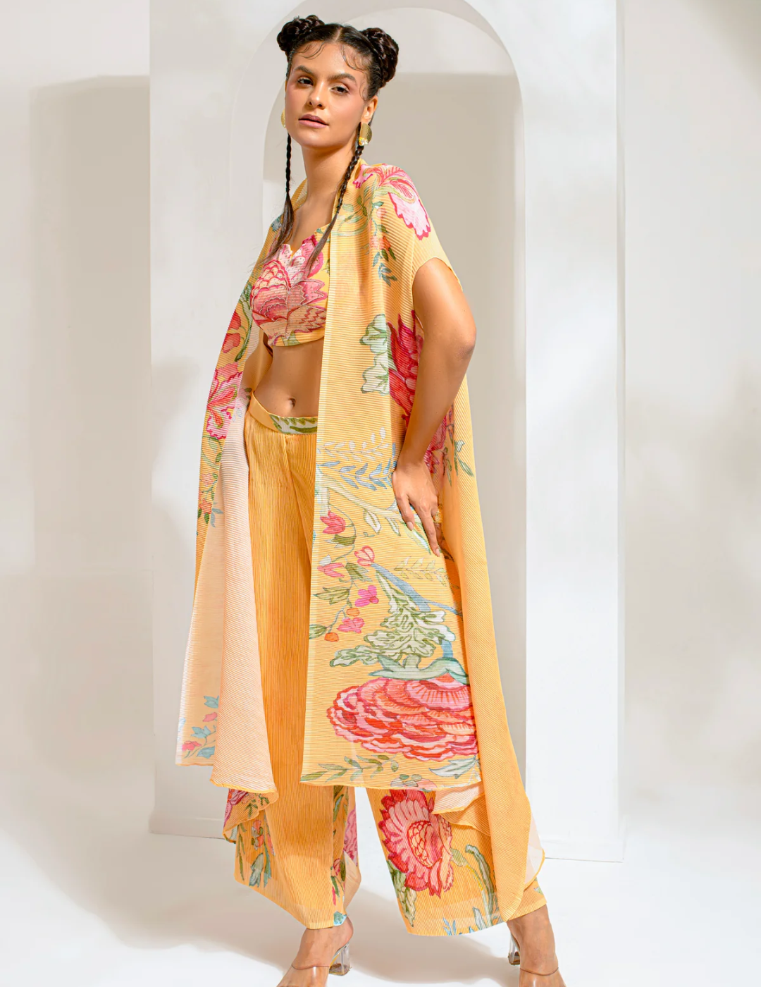 Chrome Yellow Cape Set