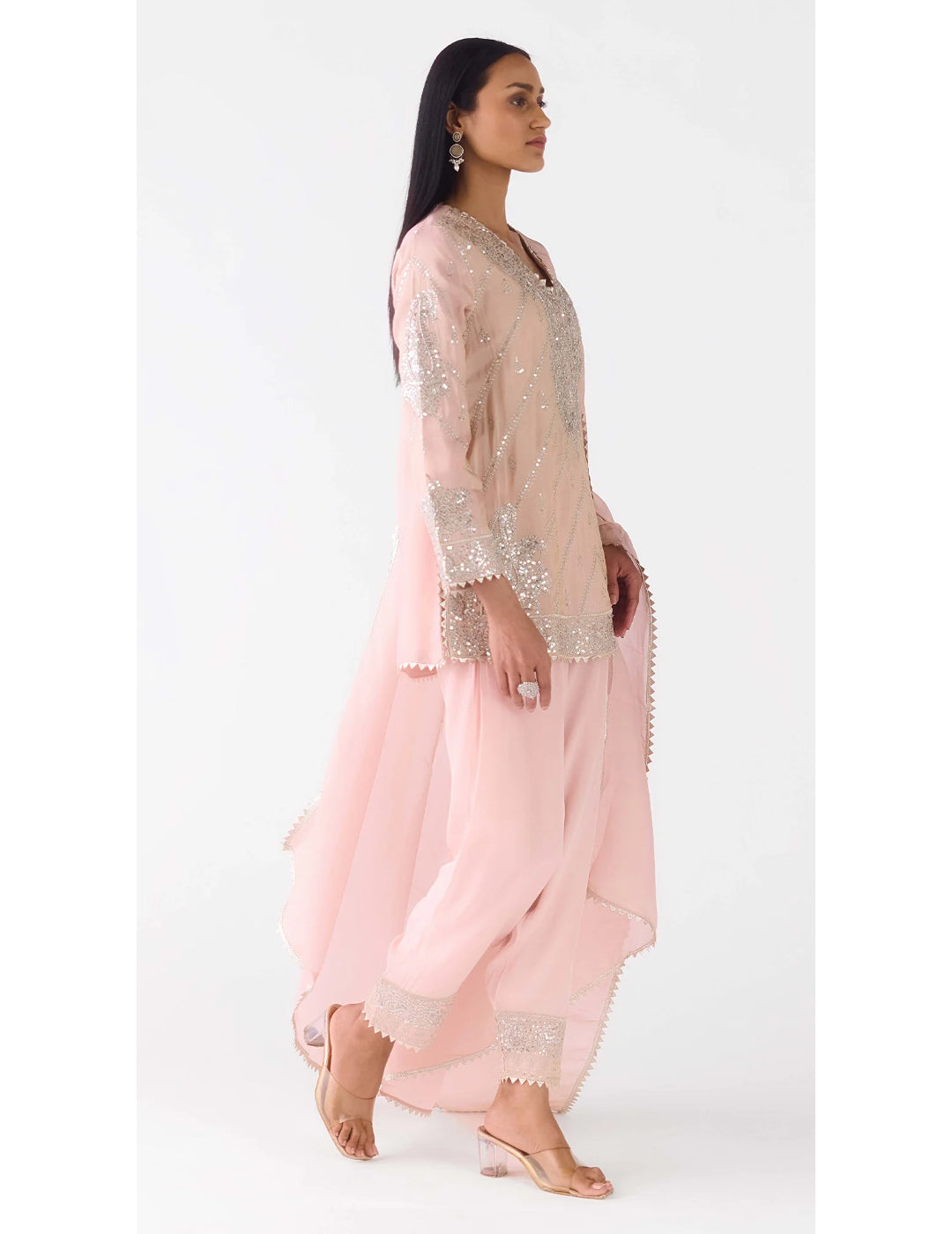  Elegant festive wear for weddings 
