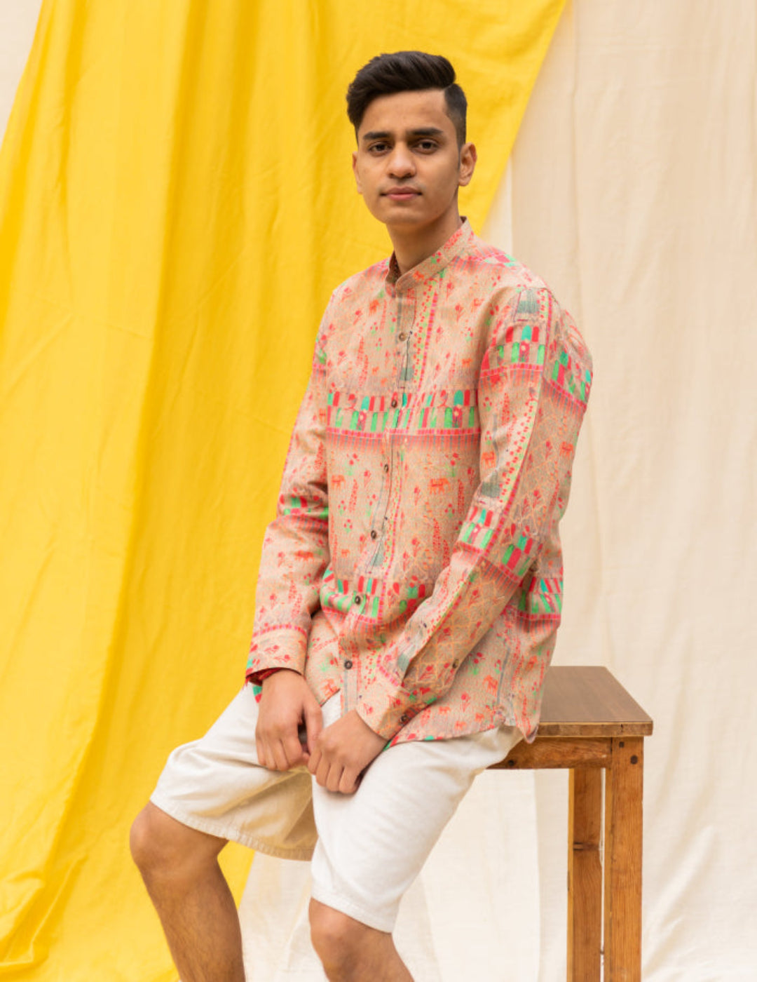 粉色 &amp; 金色 Cape Dhoti 套装