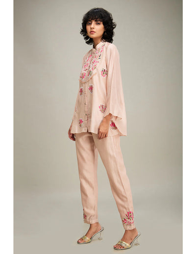 粉色 &amp; 金色 Cape Dhoti 套装