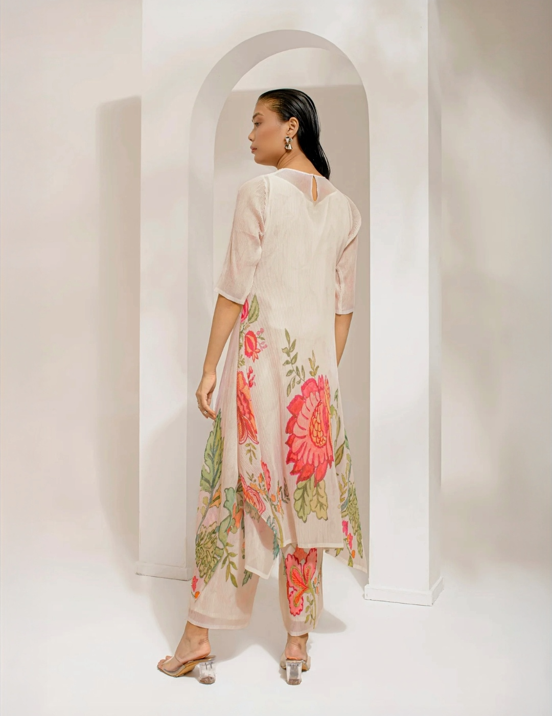 Ivory  White Suit  With  Dupatta Set