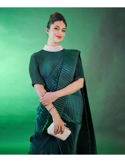 Green Saree Embroidered Neck Blouse With Belt