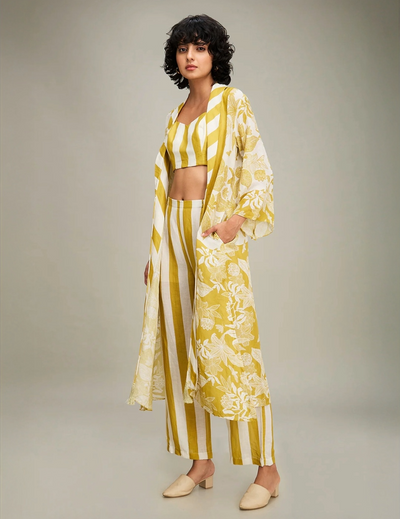 Ahyana Printed Co ord Set With Jacket