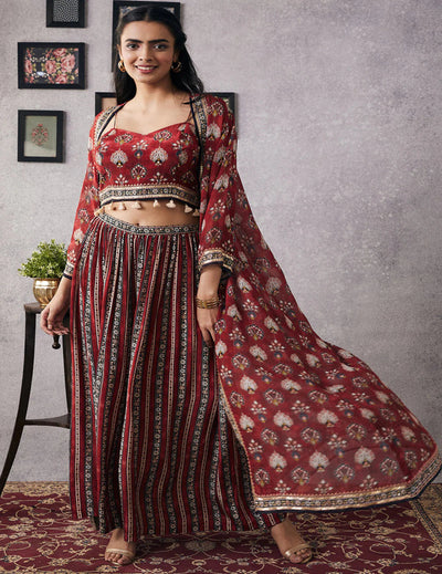 粉色 &amp; 金色 Cape Dhoti 套装