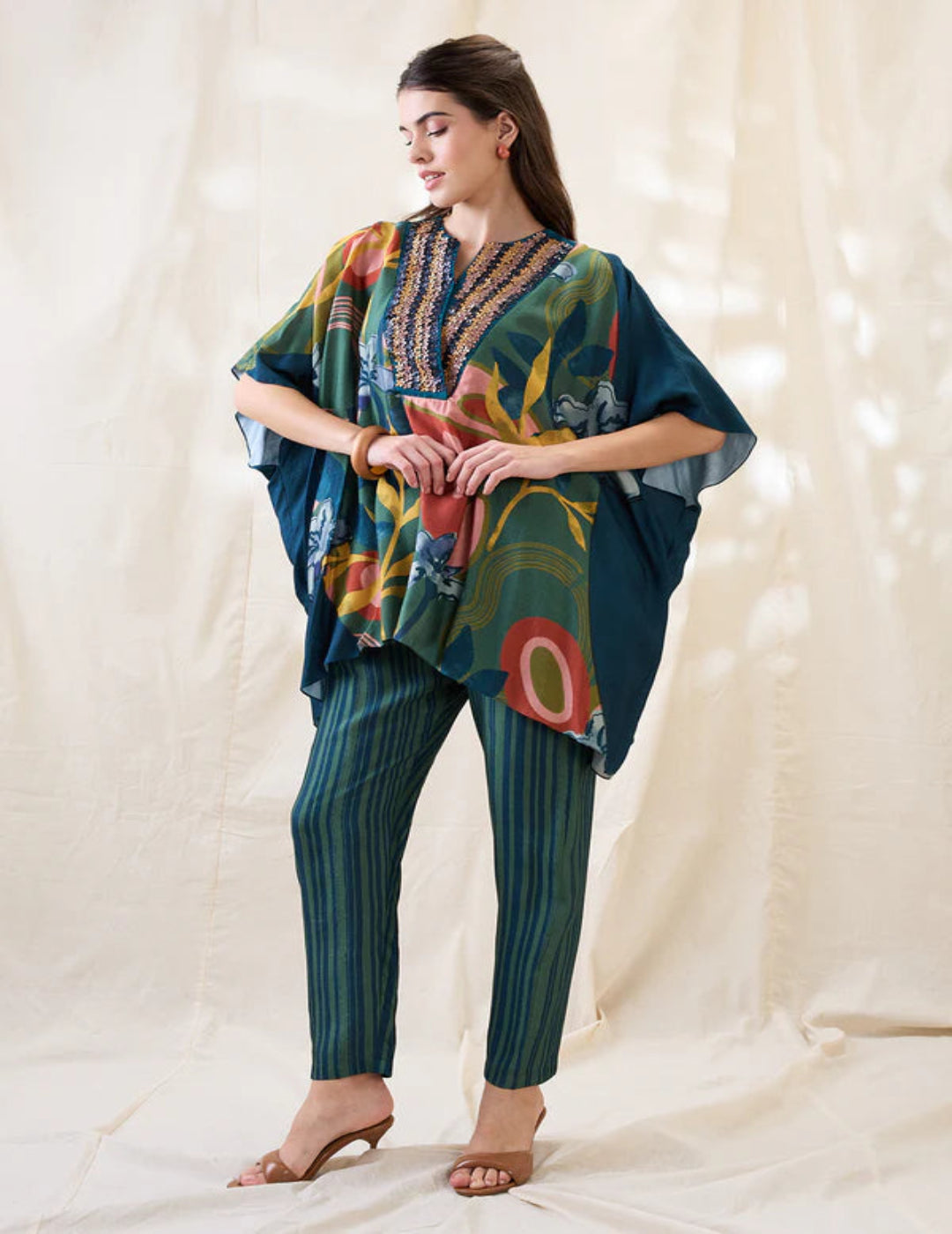 Aarani Rimmer Aarani Embellished Co-Ord Set - Buy Indian Wear Singapore β Studio J Shop