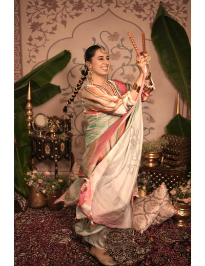 The Boozy Button Barfi Red Cotton Silk Kurta Pant Dupatta