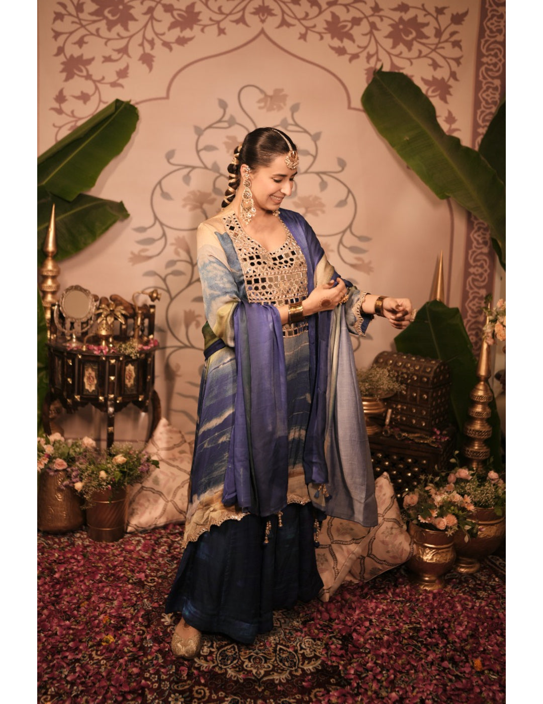 The Boozy Button Jalebi Blue Cotton Silk Kurta Pant Dupatta