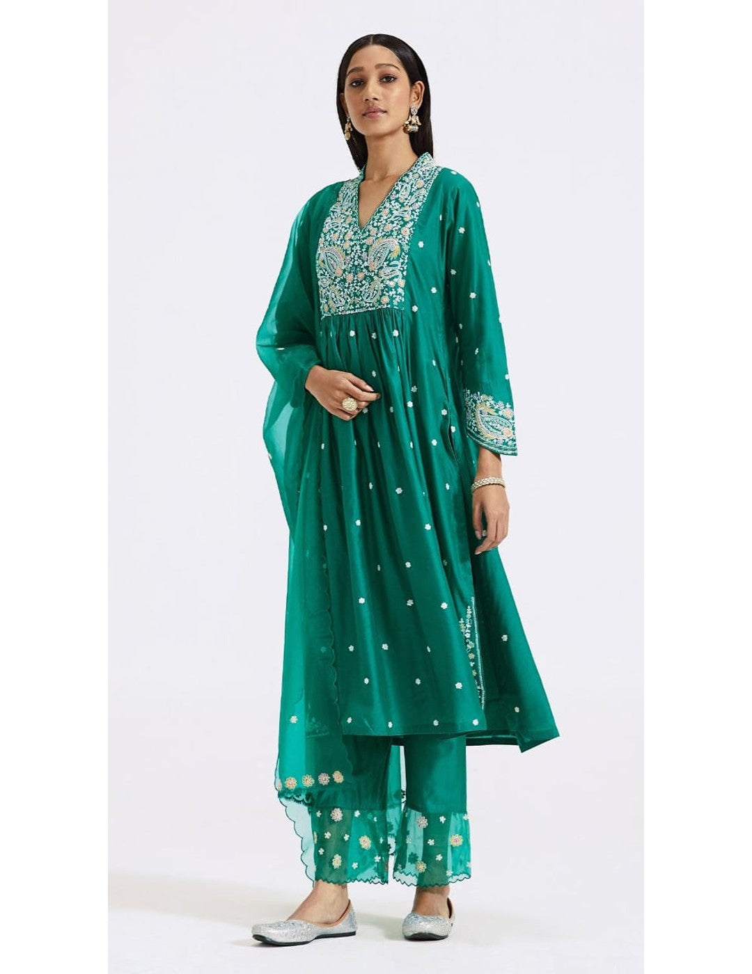 绿色 Chanderi Kurta 裤子套装